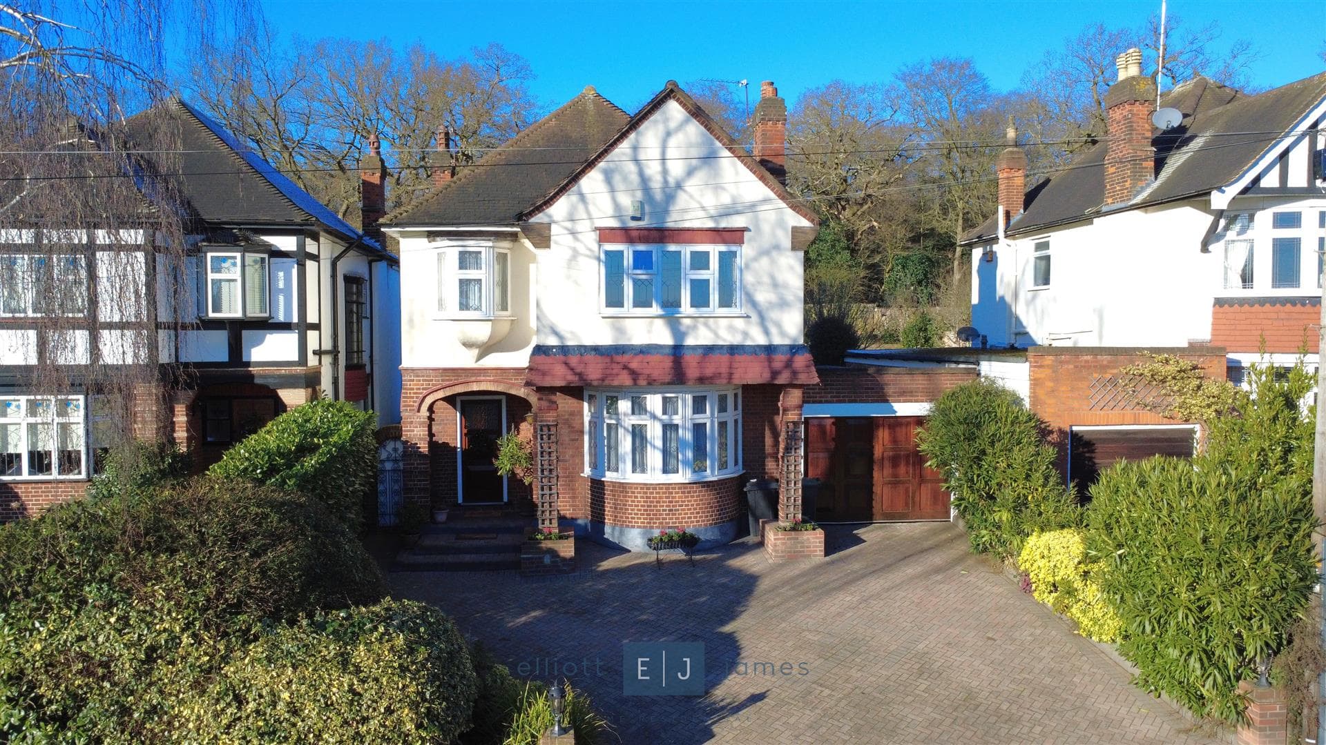 Field Close, Buckhurst Hill