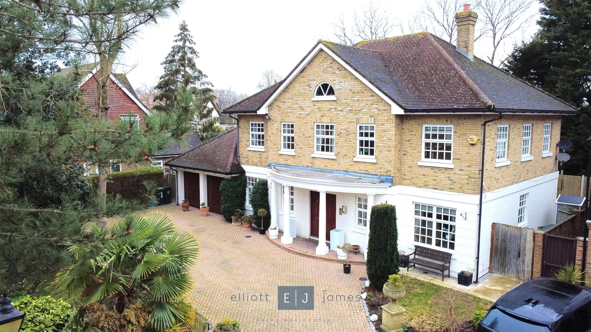 Gainsborough Place, Chigwell