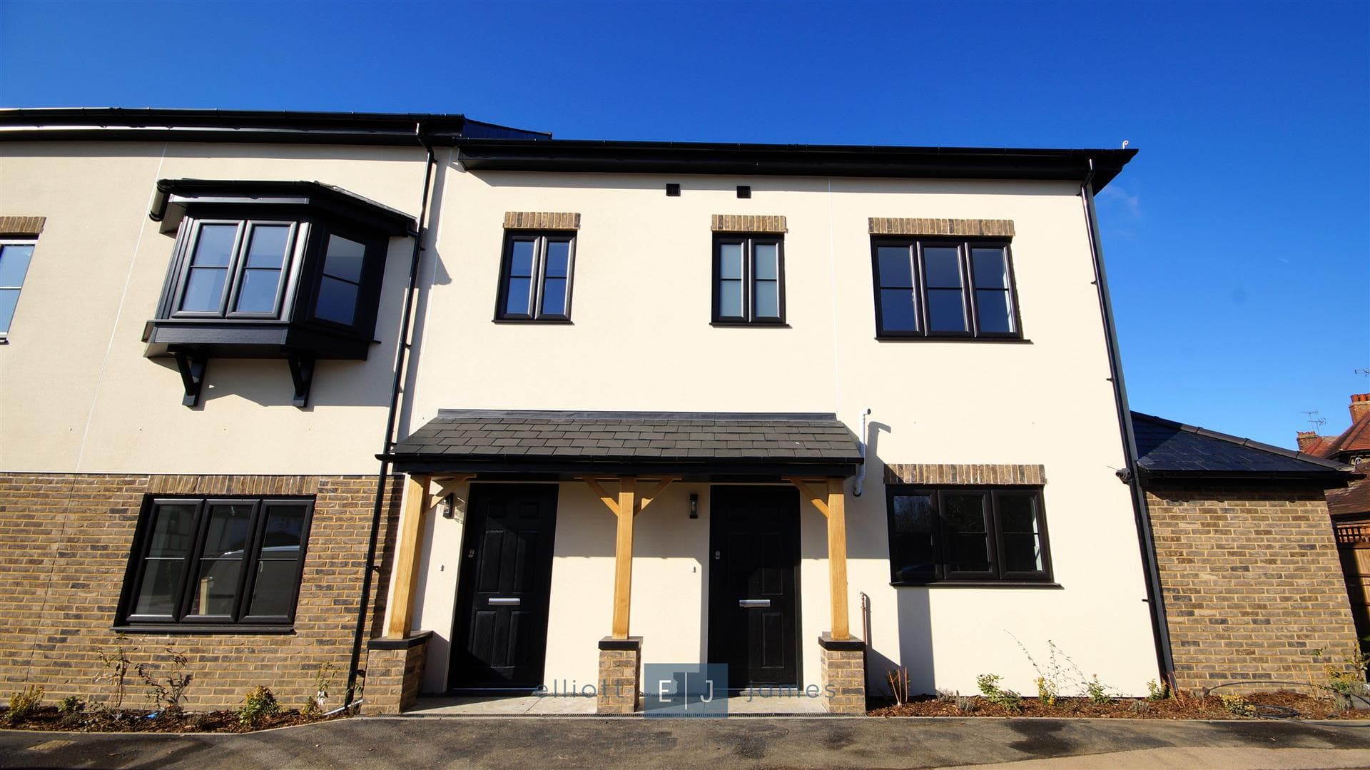Freya Lodge, Loughton