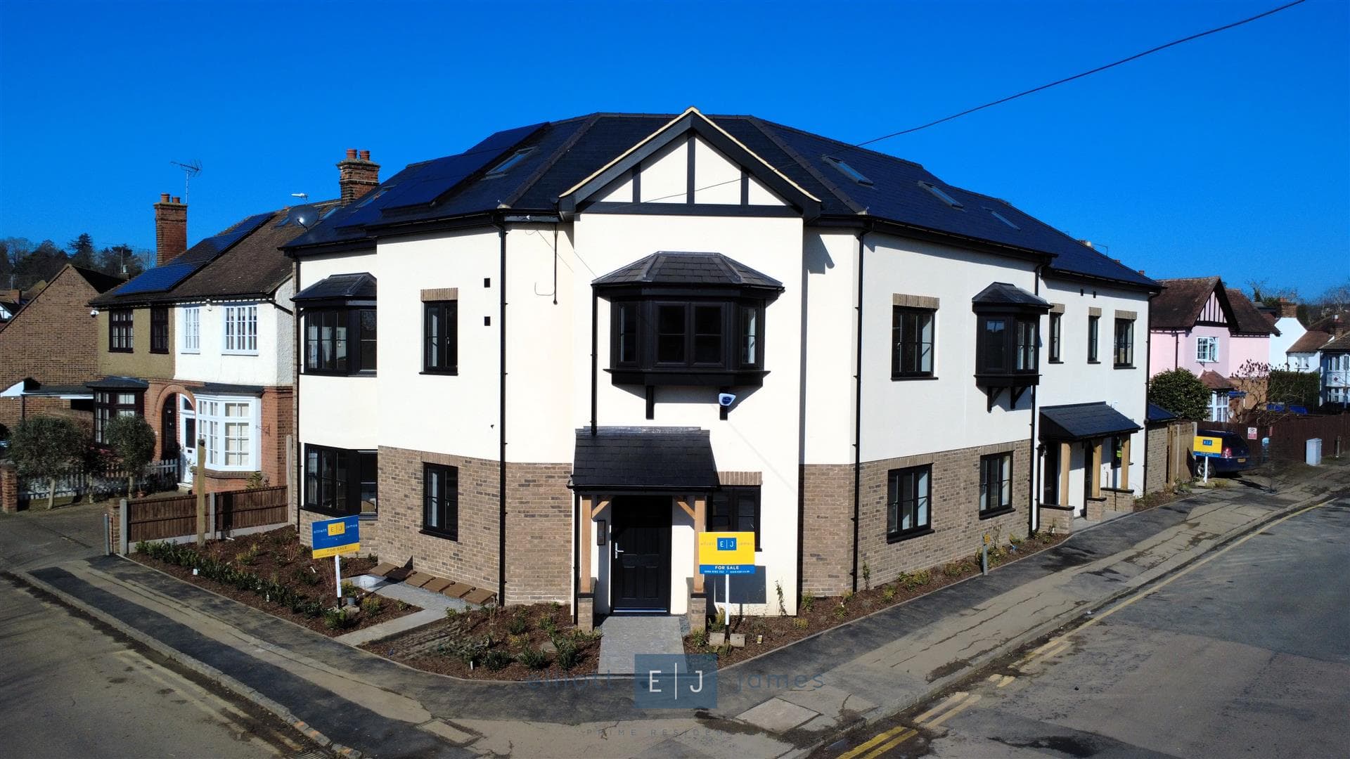Algers Road, Loughton