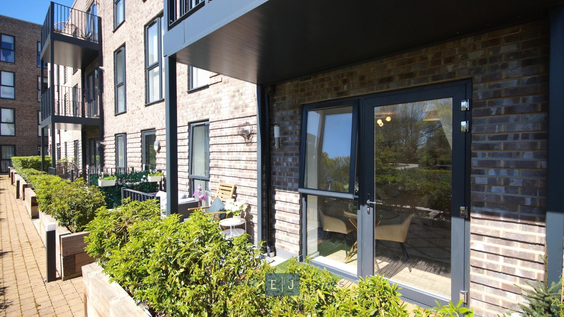 Academy Way, Loughton