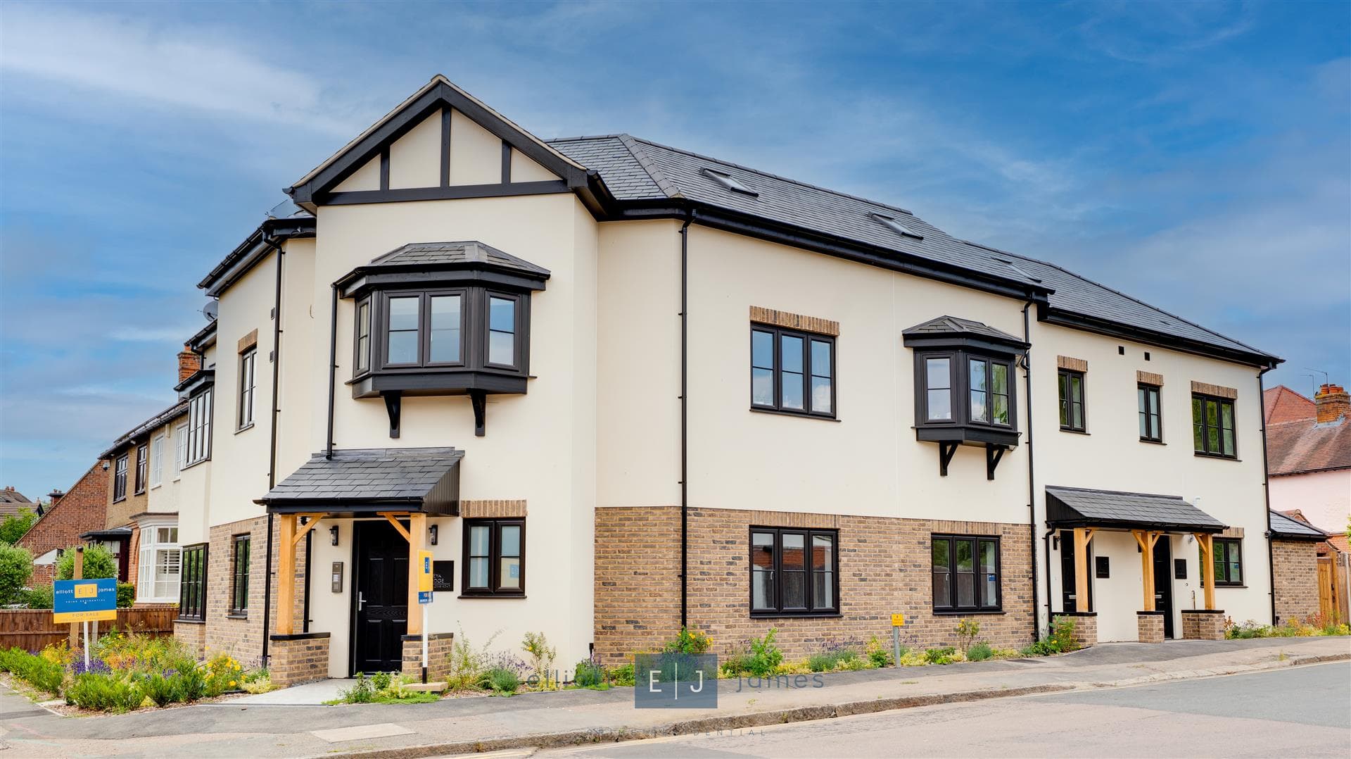 Freya Lodge, Loughton
