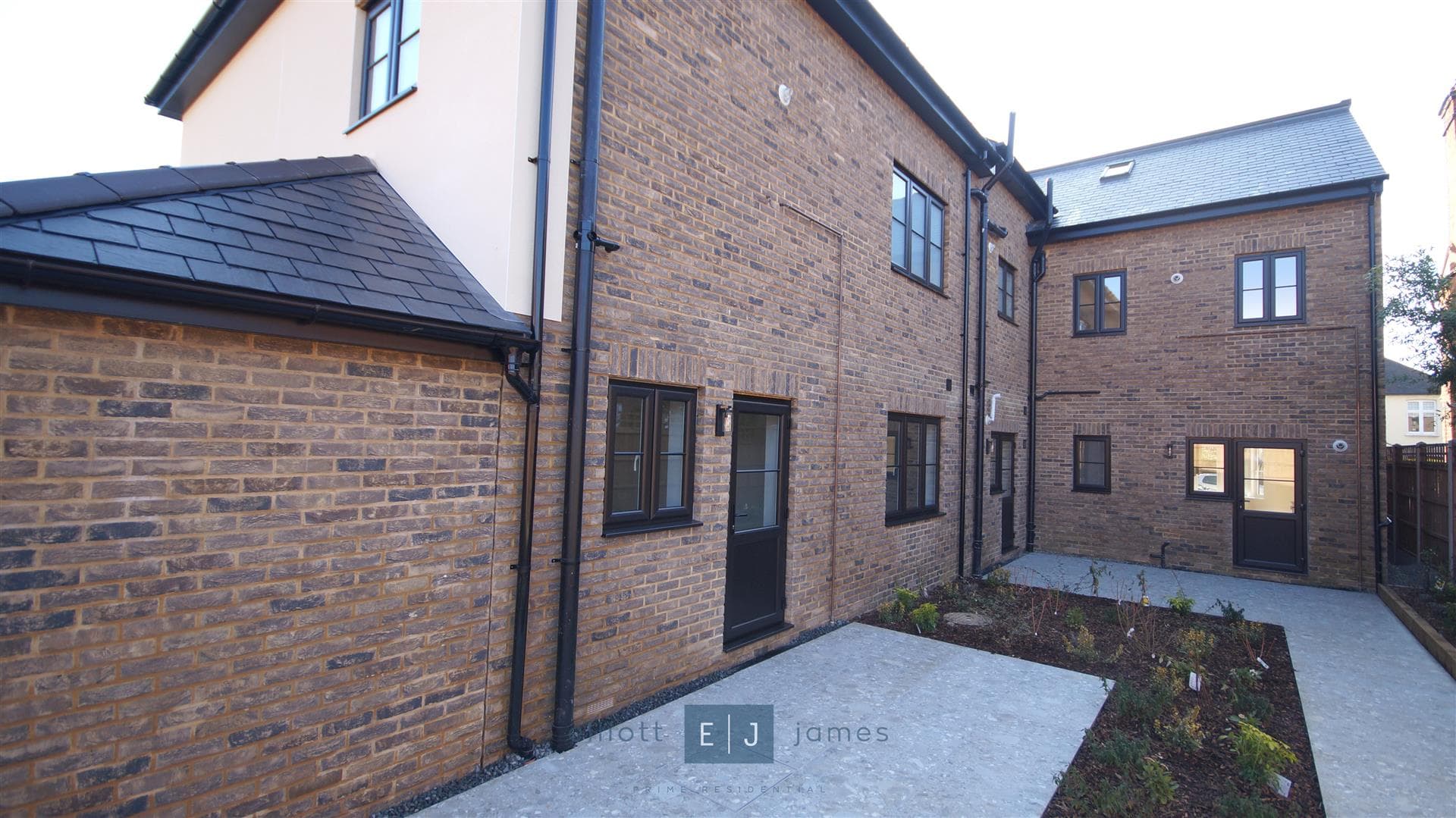 Freya Lodge, Loughton