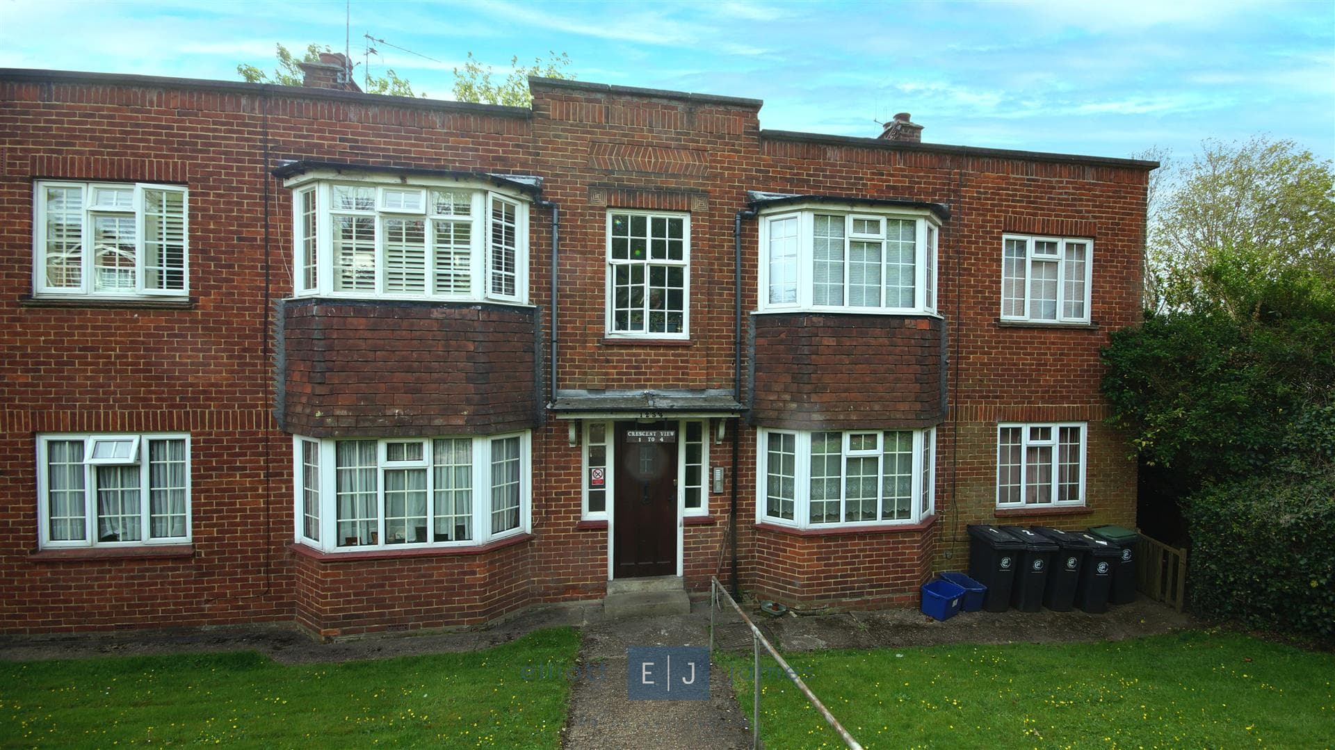 Crescent View, High Road, Loughton