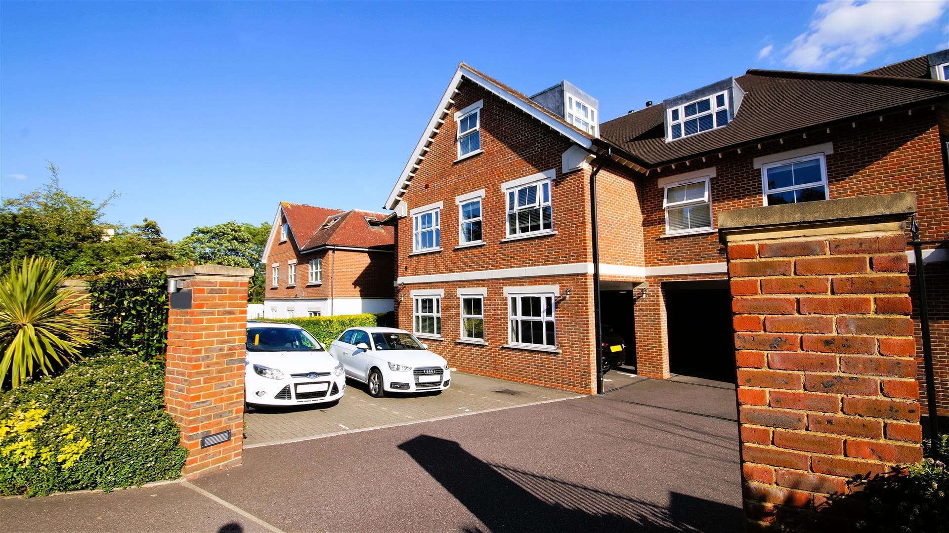 Manor Road, Chigwell