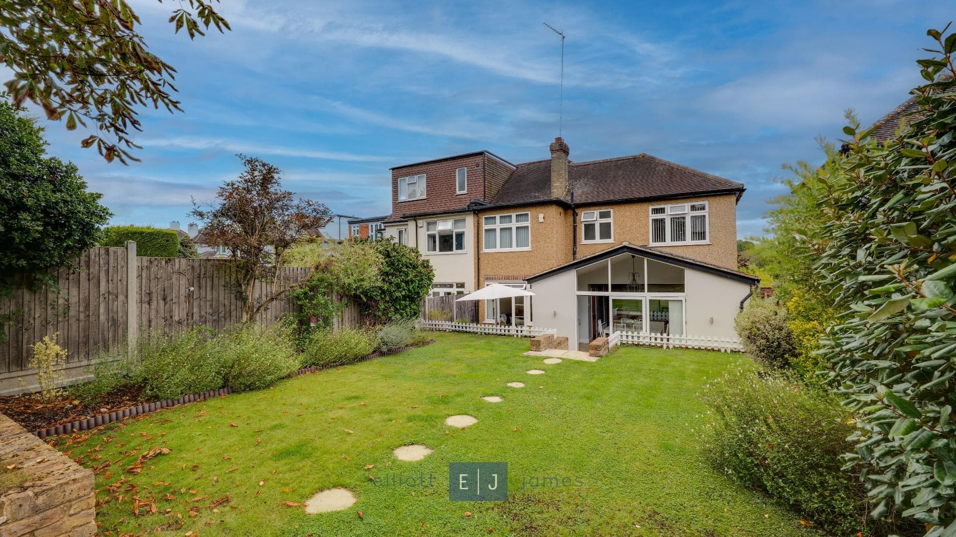 Scotland Road, Buckhurst Hill