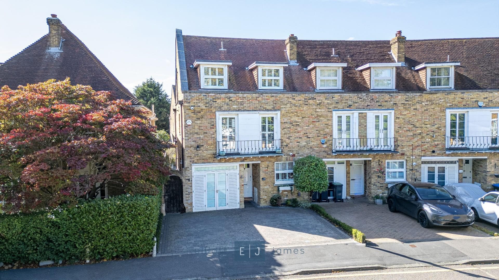 Theydon Grove, Epping