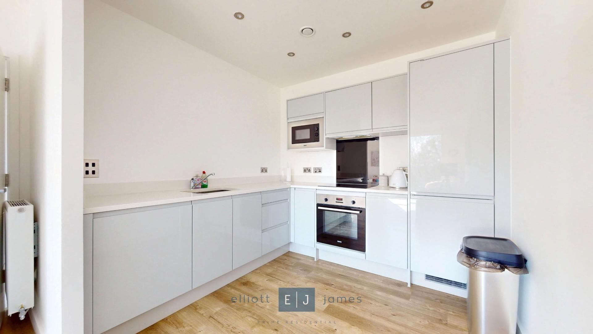 Academy Way, Loughton