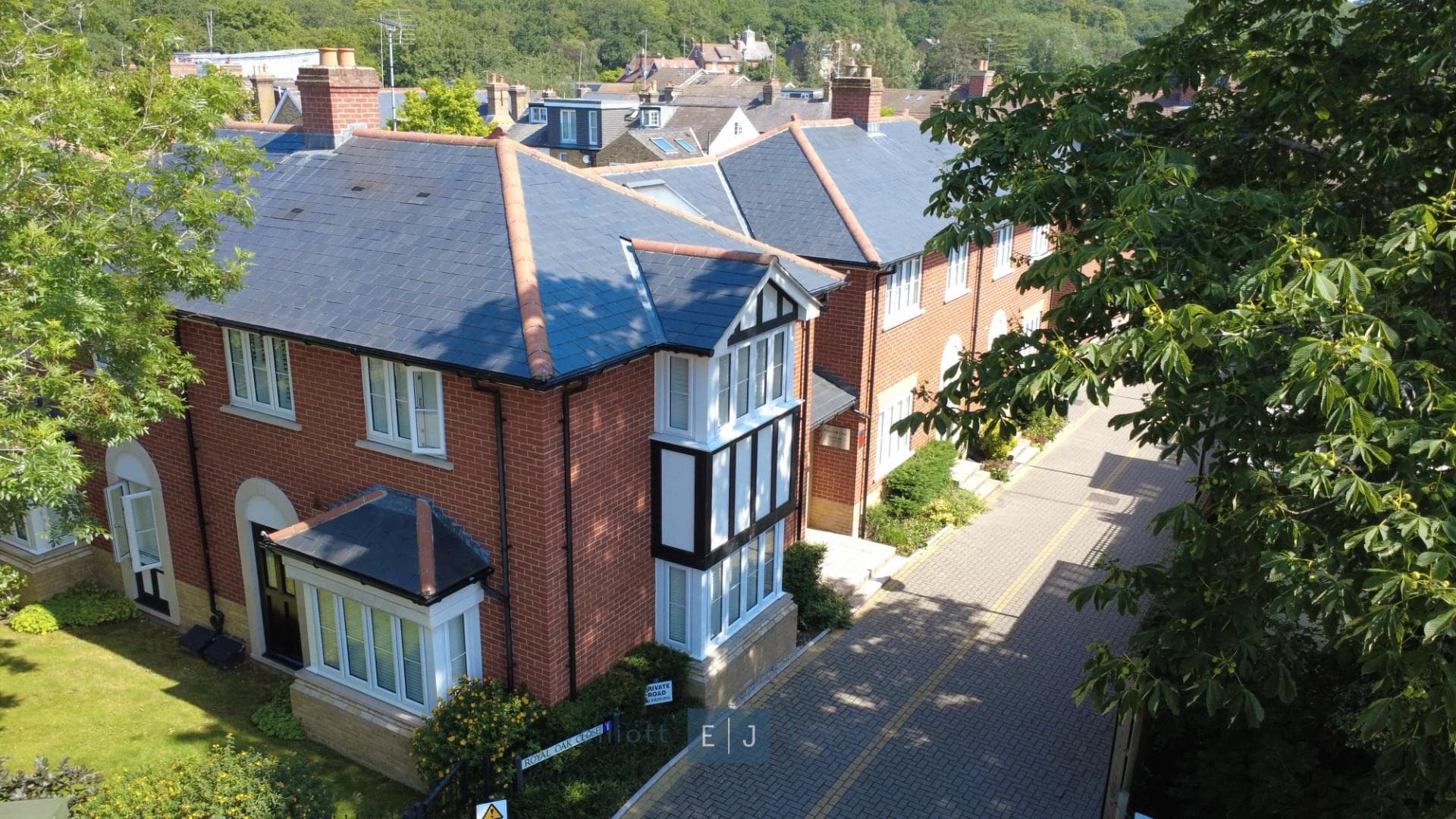 Royal Oak Close, Loughton