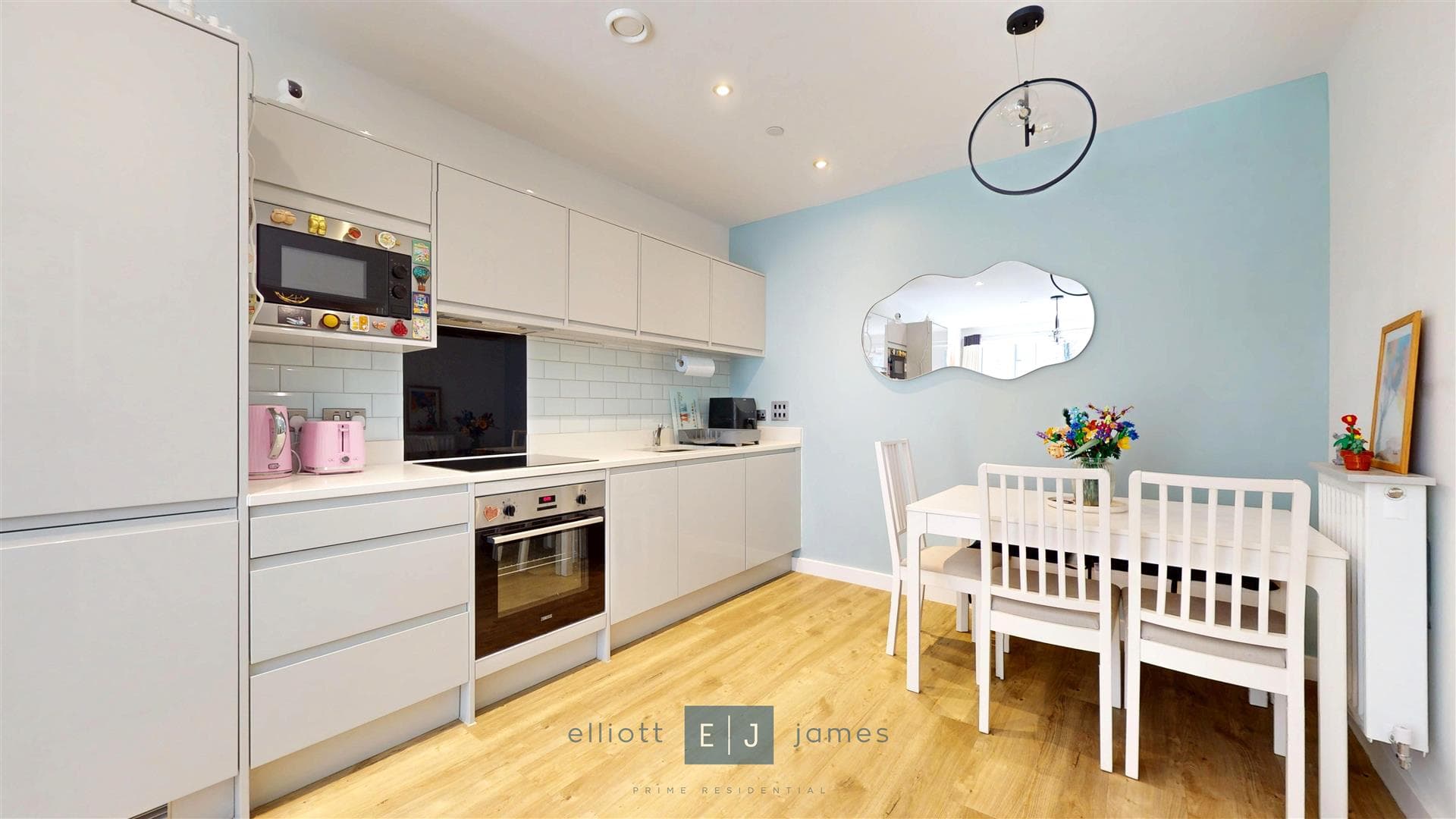 Academy Way, Loughton