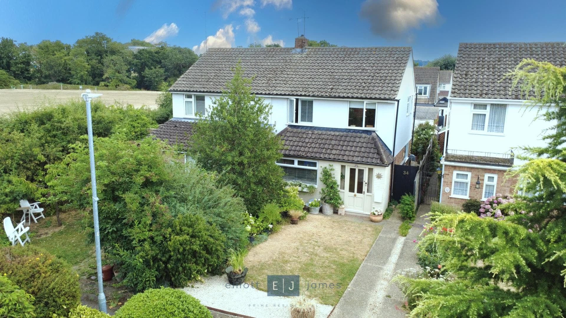 Rochford Avenue, Waltham Abbey