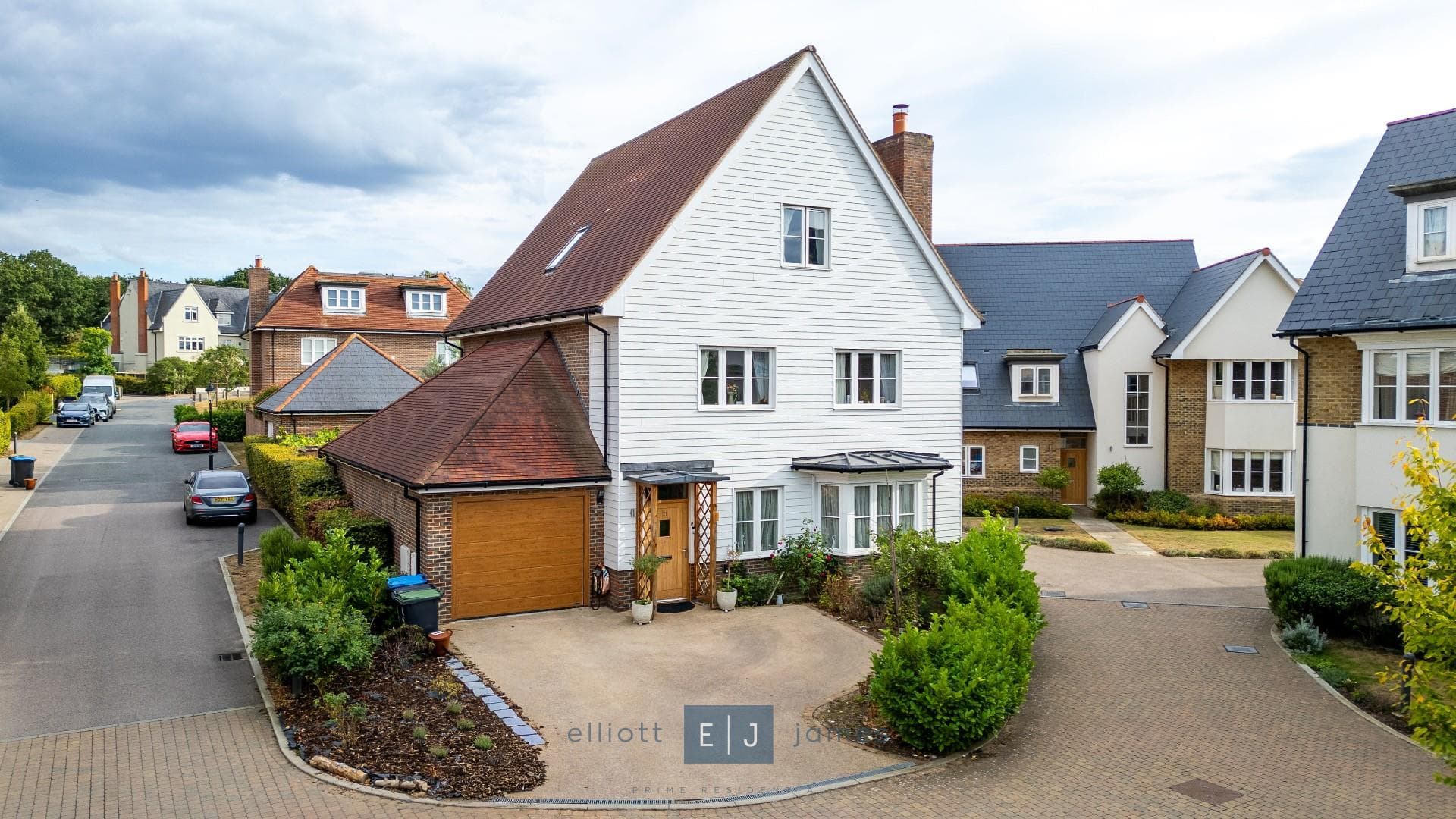 High Road, Chigwell